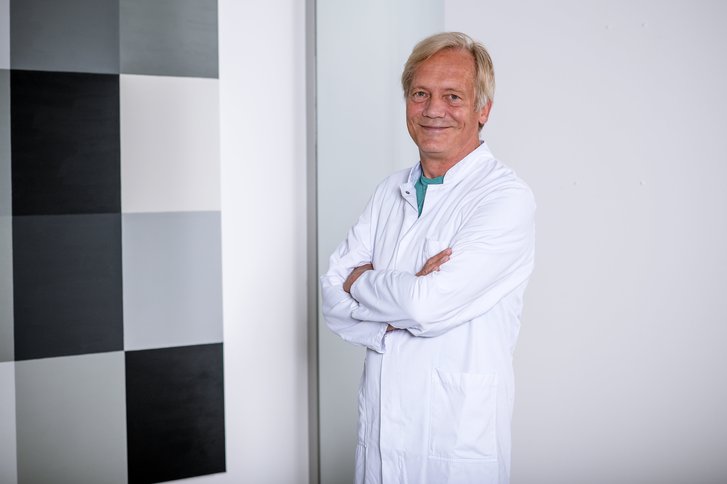 Dr. med. Arne Tischer